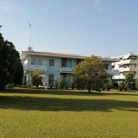 Villaggio Diana Apartment *